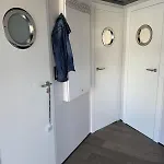 船上ホテル Lukrecja Houseboat